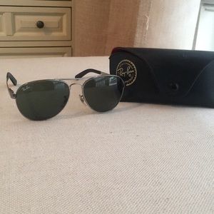 Ray Ban Classic Aviator Sunglasses